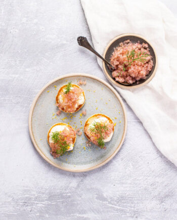 Blinis Med Stenbiderrogn  Dild Og Creme Fraiche    Personer